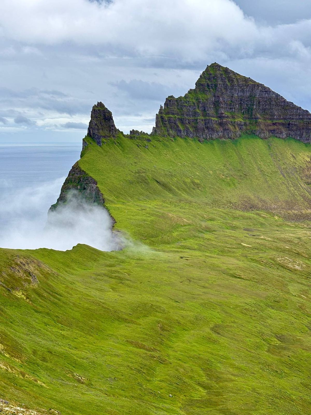 Hornbjarg cliffs above the Arctic Ocean, Hornstrandir